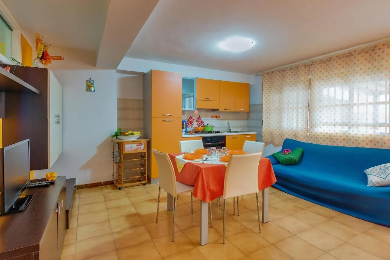 10 Min Dalla Spiaggia - Giorgia Guest House Case San Marco 0*,  Italy